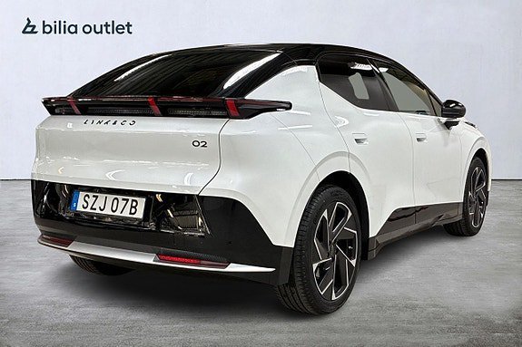 Vehicle Image 6