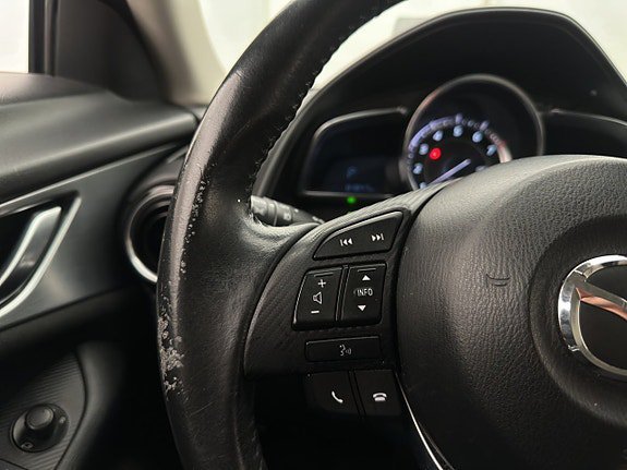 Vehicle Image 17