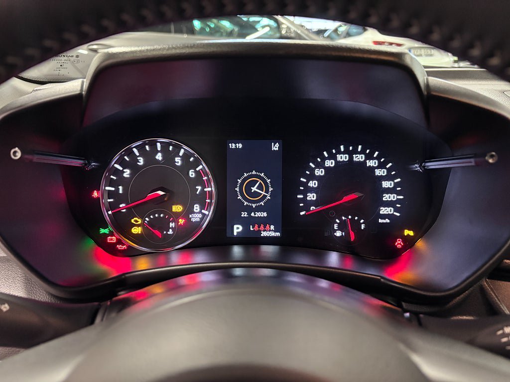 Vehicle Image 9