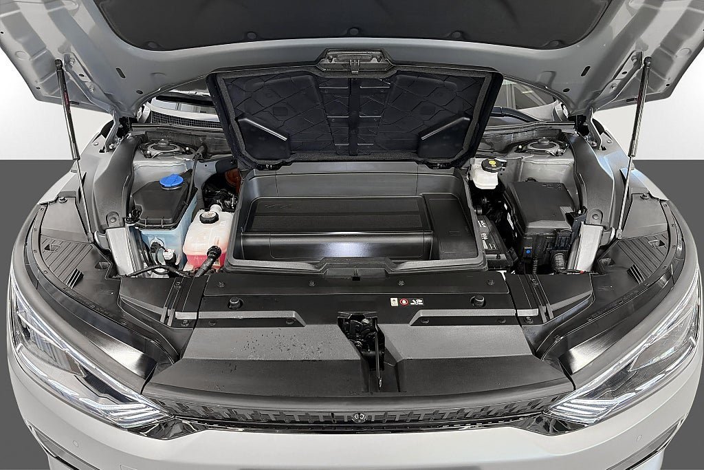 Vehicle Image 18