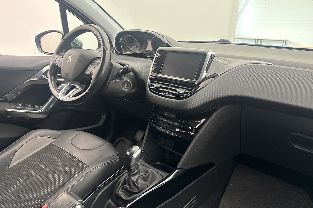 Vehicle Image 22
