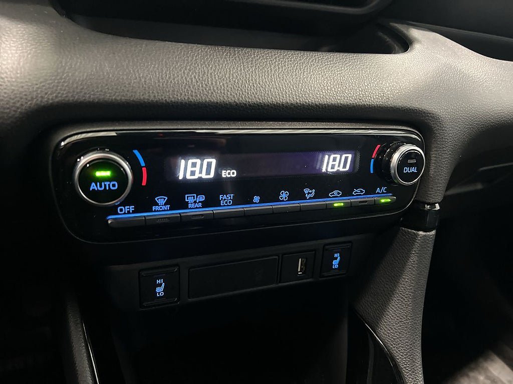 Vehicle Image 24