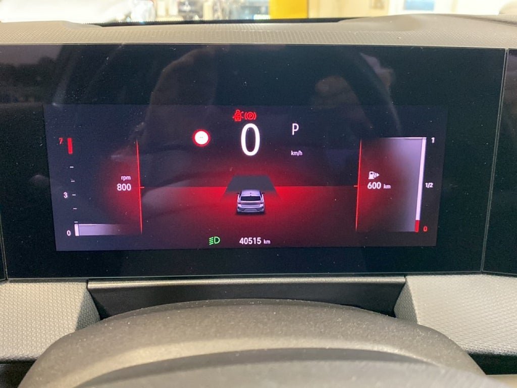 Vehicle Image 10