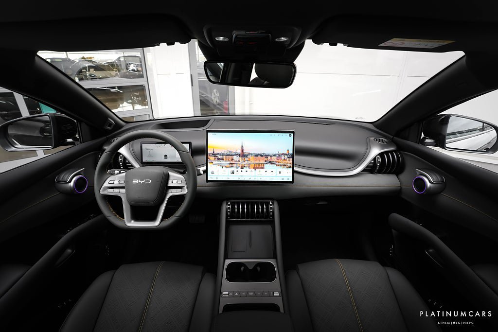 Vehicle Image 14