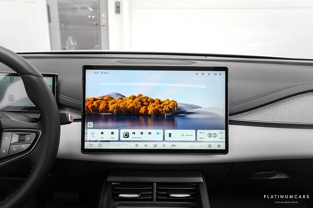 Vehicle Image 14