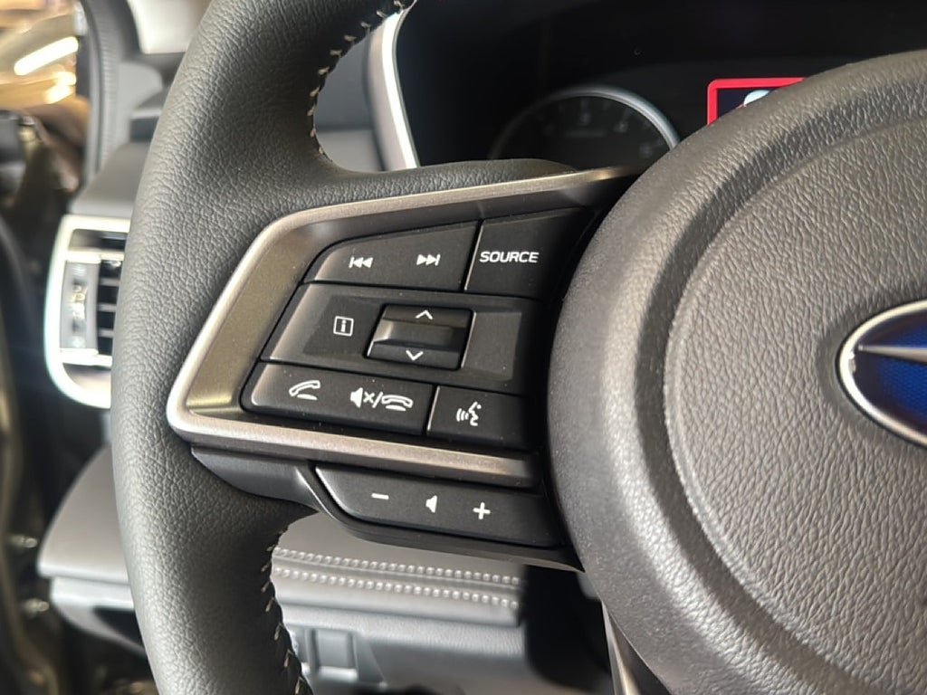 Vehicle Image 24