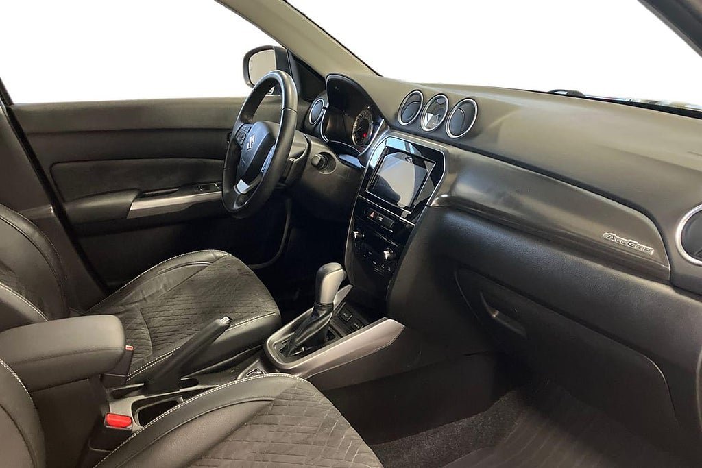 Vehicle Image 7