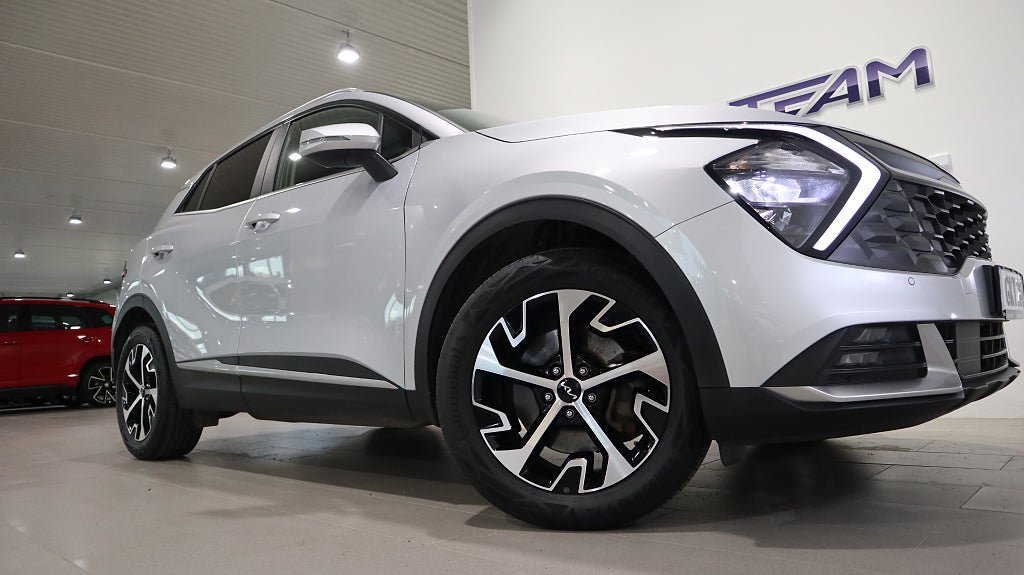 Vehicle Image 18