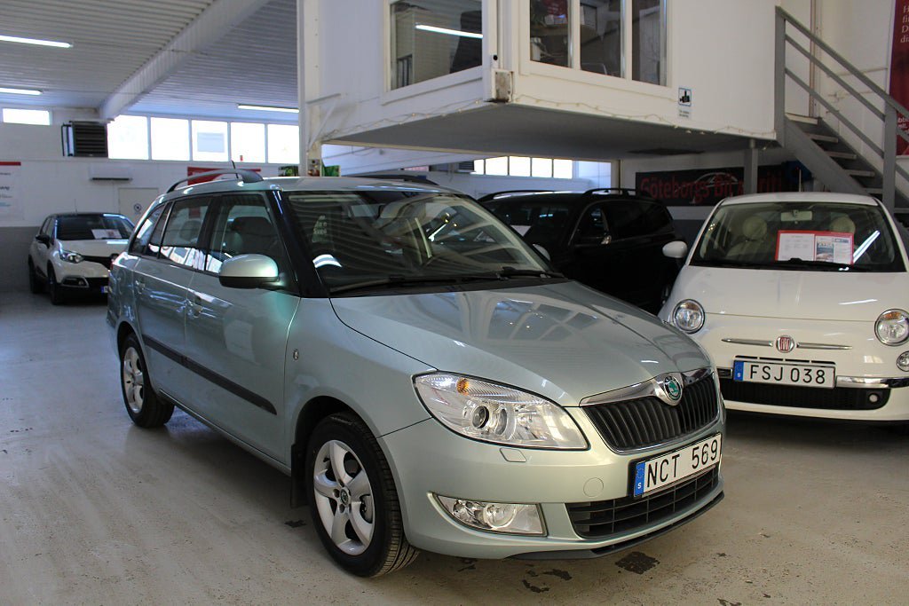Vehicle Image 6