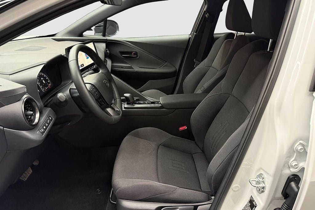 Vehicle Image 13