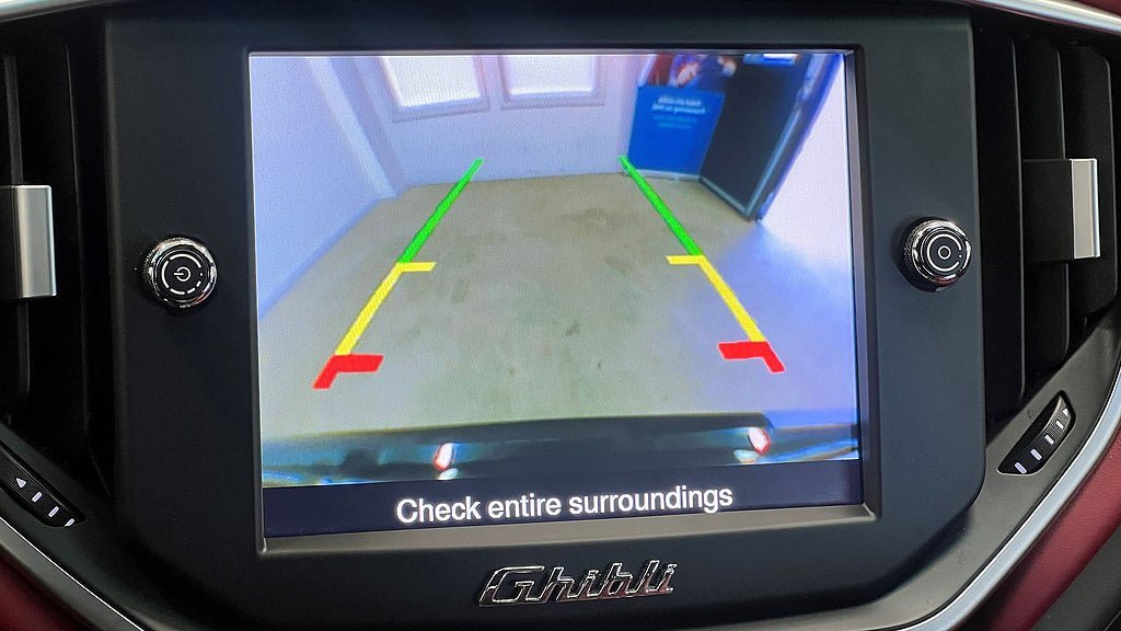 Vehicle Image 19