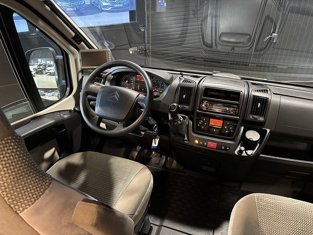 Vehicle Image 26
