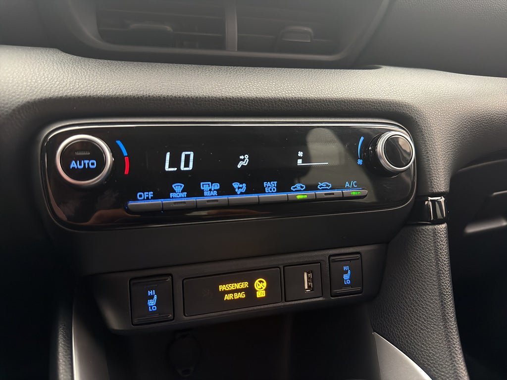 Vehicle Image 20