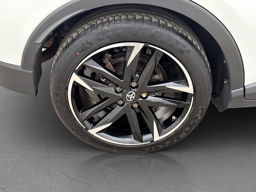 Vehicle Image 30