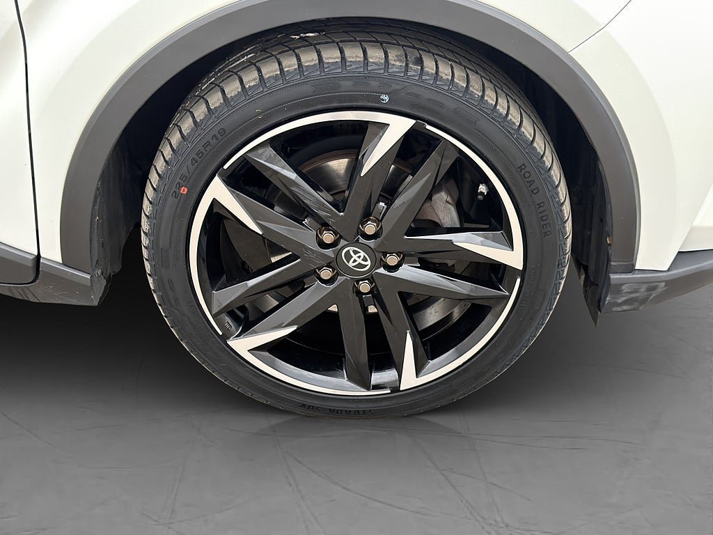 Vehicle Image 31