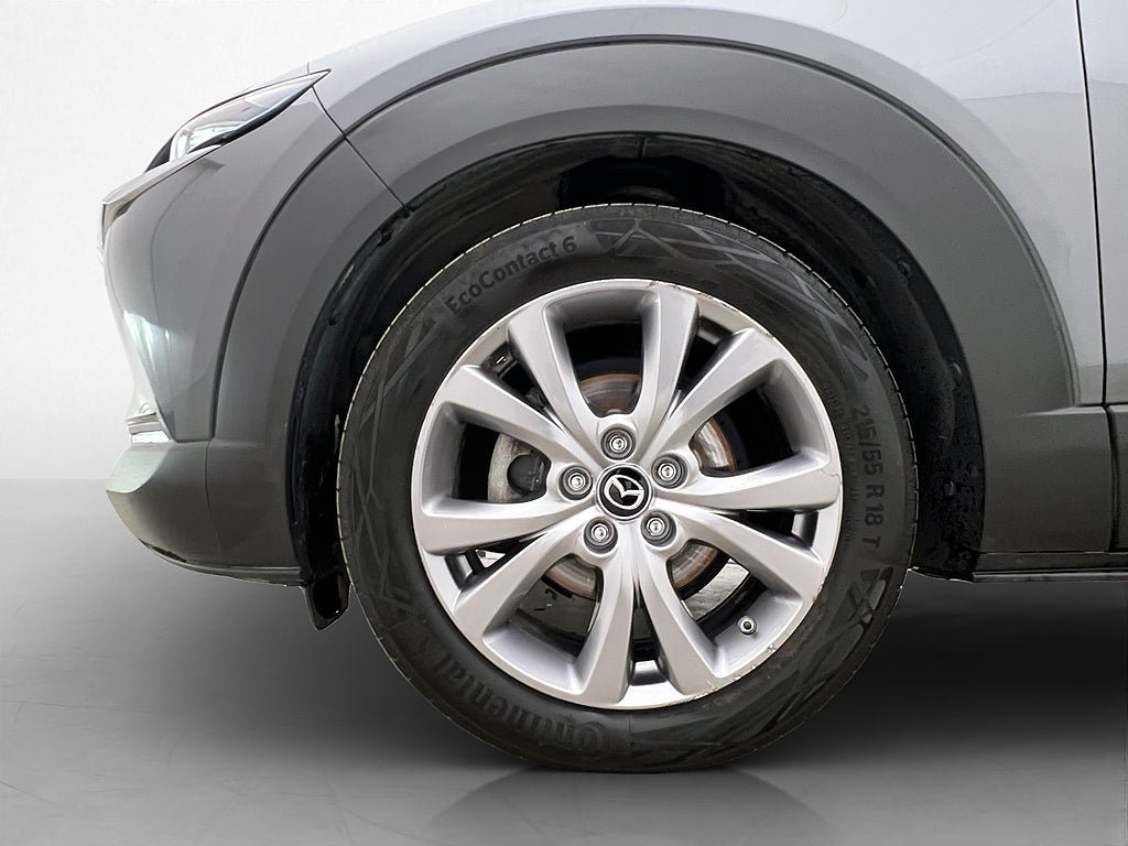 Vehicle Image 30