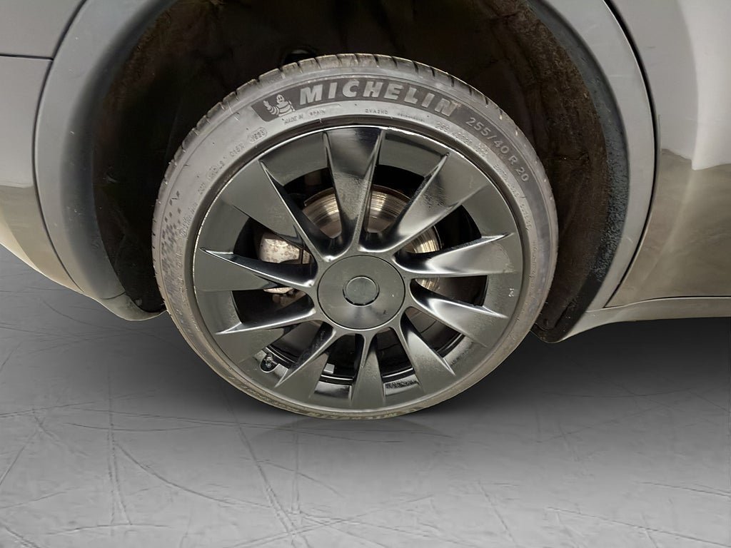 Vehicle Image 31