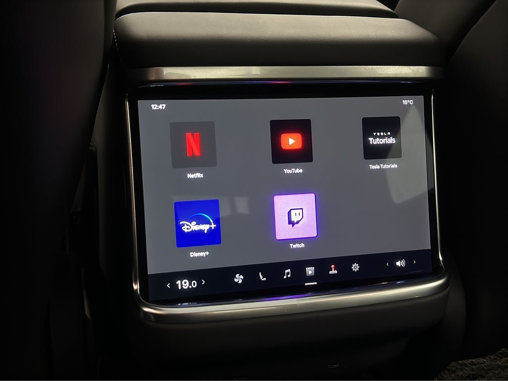 Vehicle Image 30