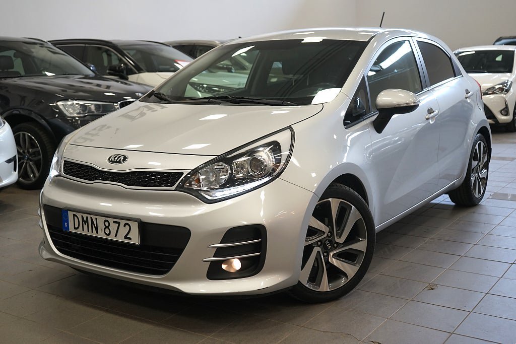 Vehicle Image 19