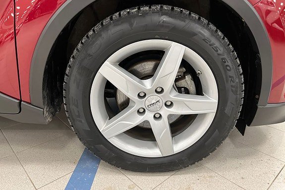 Vehicle Image 17