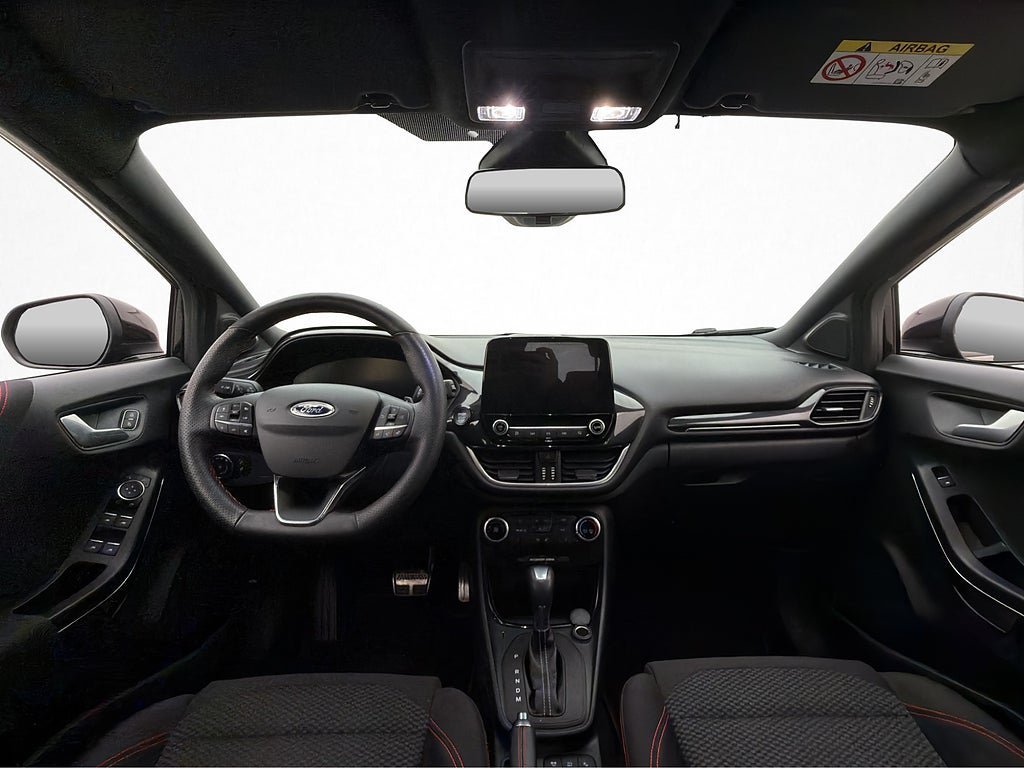 Vehicle Image 13
