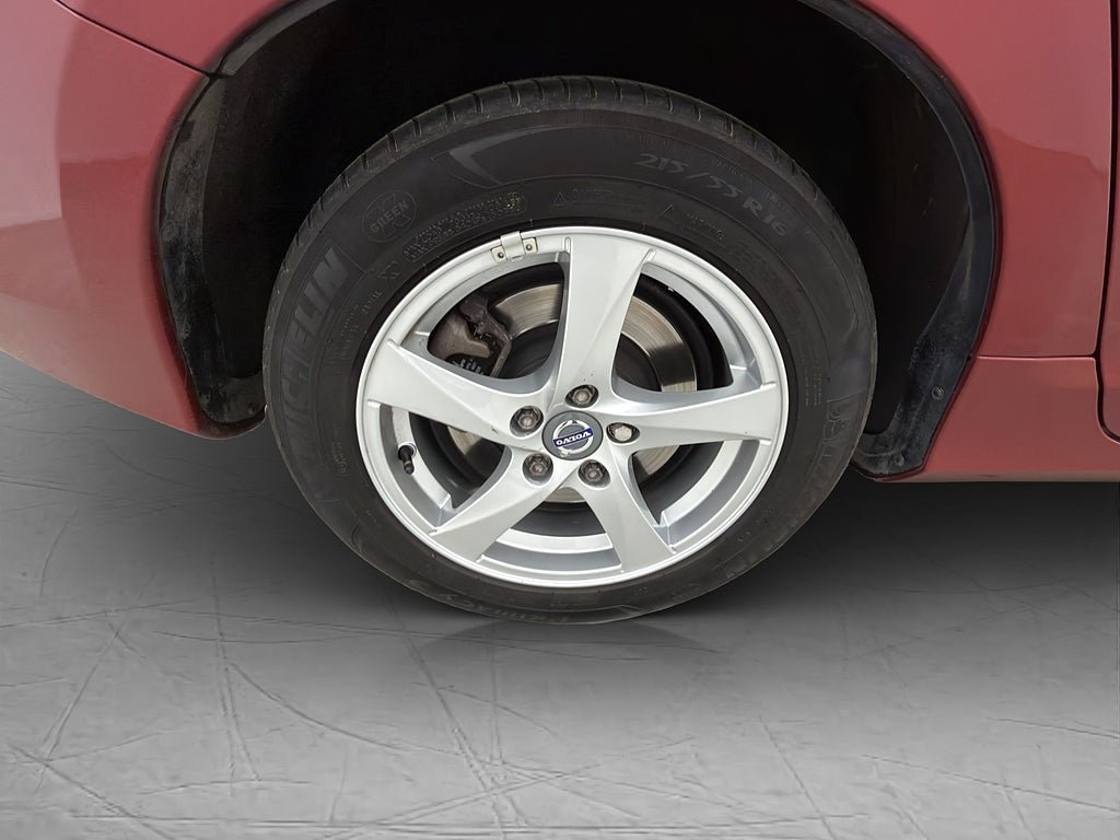 Vehicle Image 24