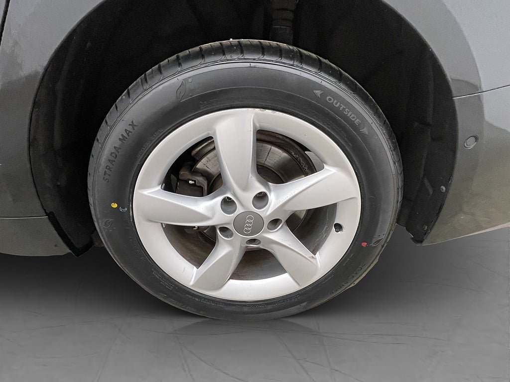 Vehicle Image 31
