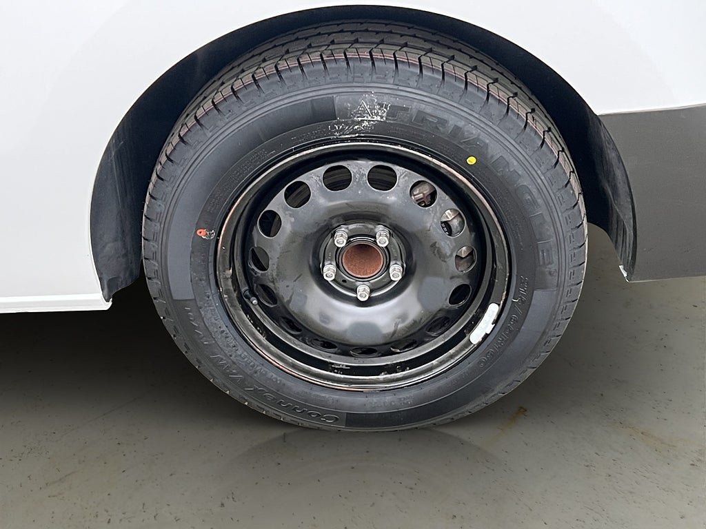 Vehicle Image 31
