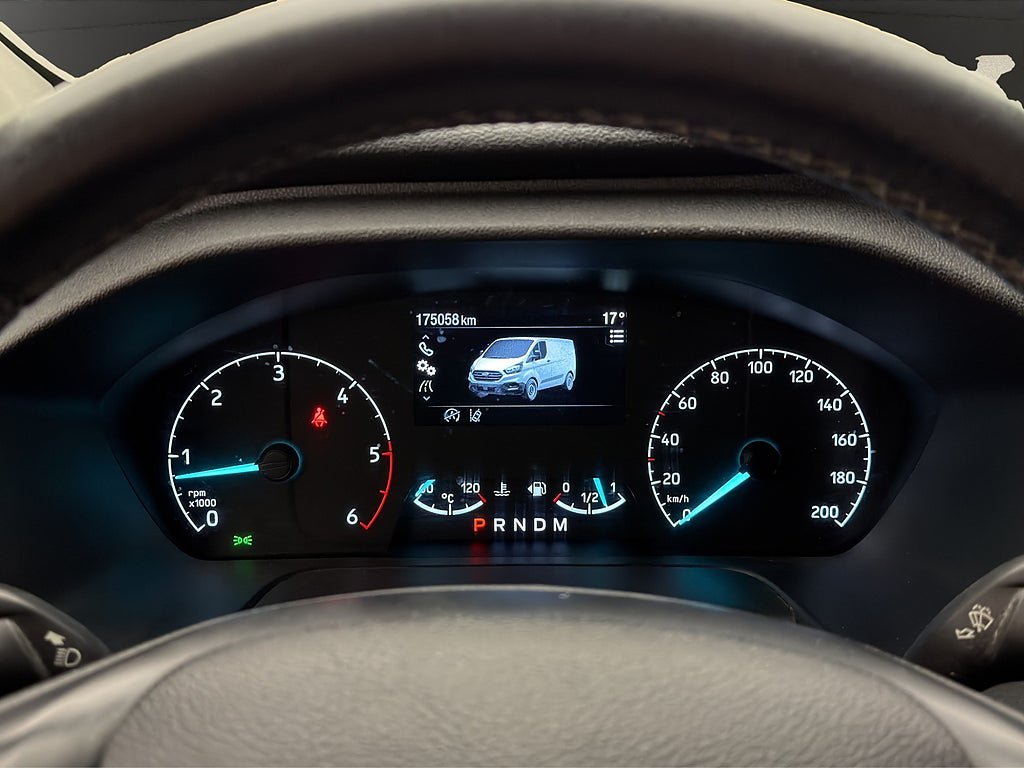 Vehicle Image 19