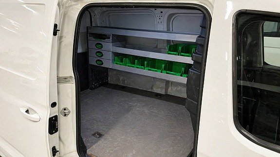 Vehicle Image 9