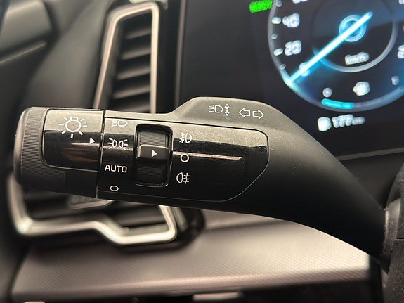 Vehicle Image 29