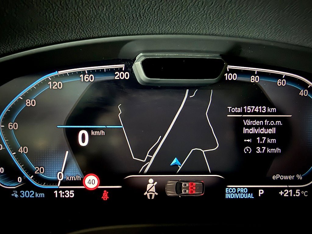 Vehicle Image 26