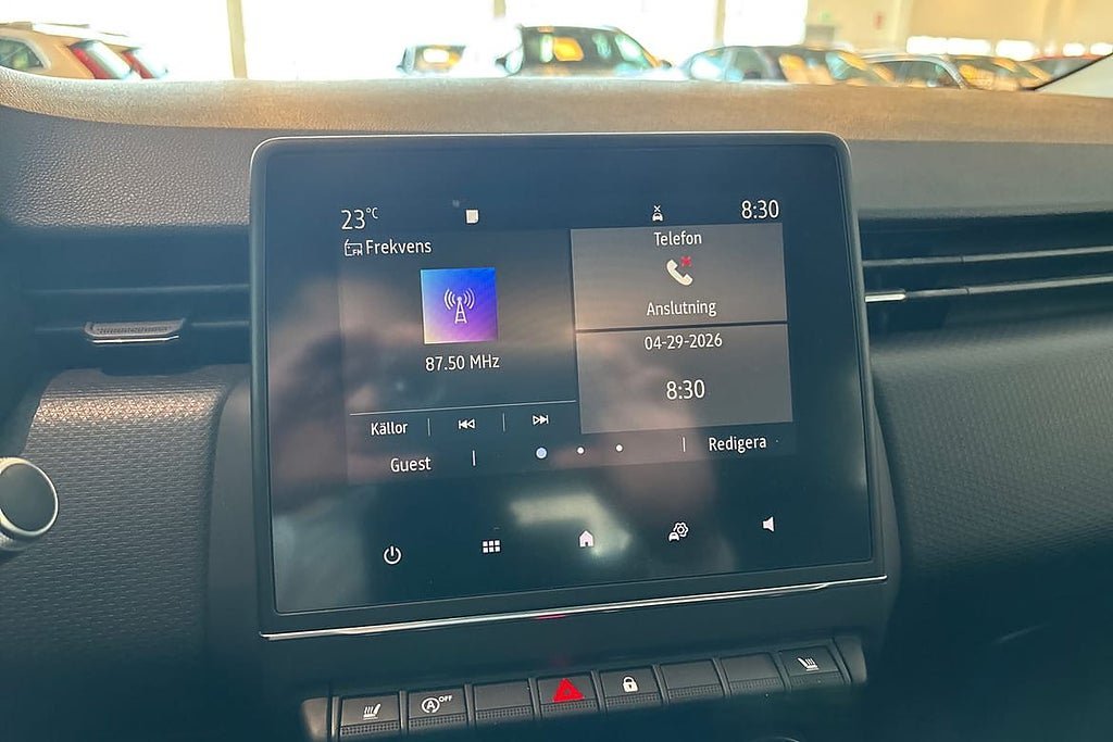 Vehicle Image 15