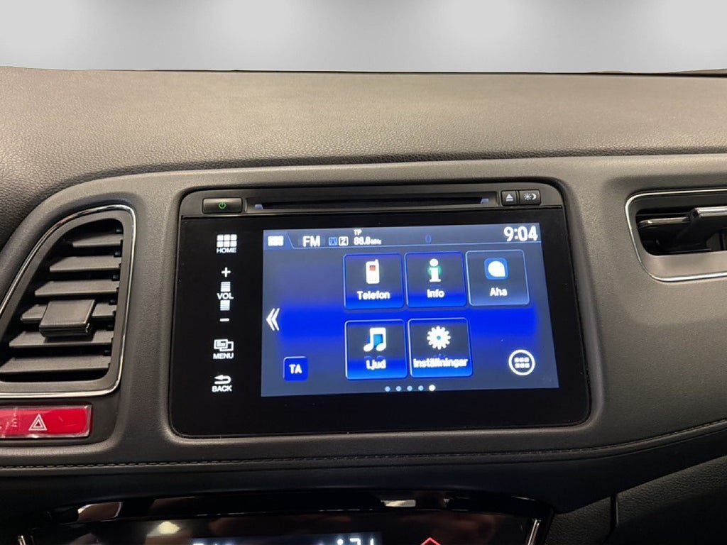 Vehicle Image 11