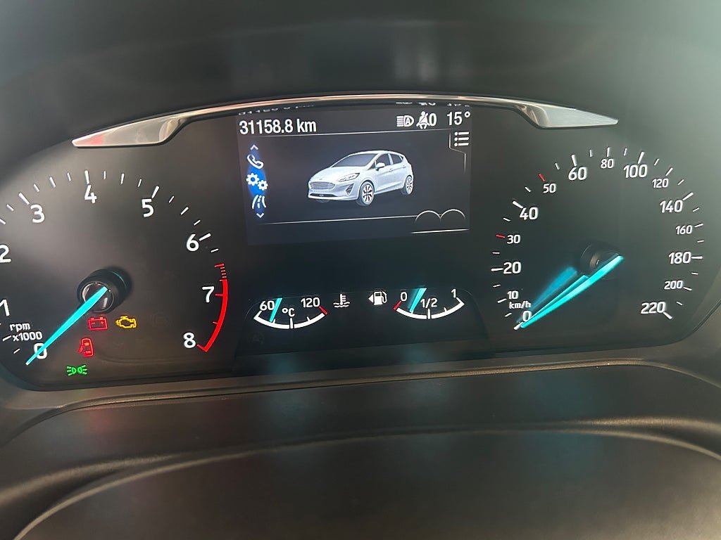 Vehicle Image 13