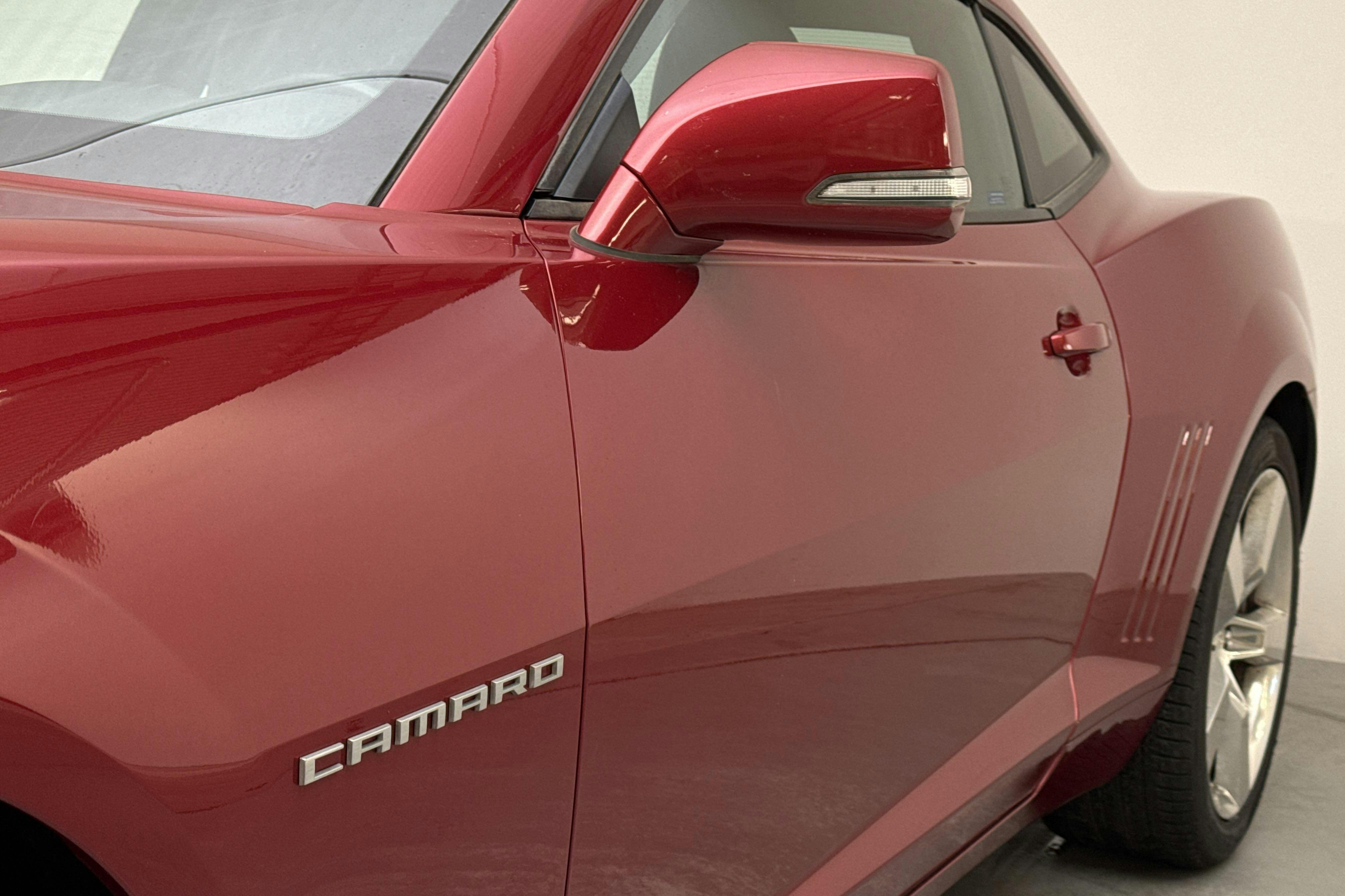 Vehicle Image 12