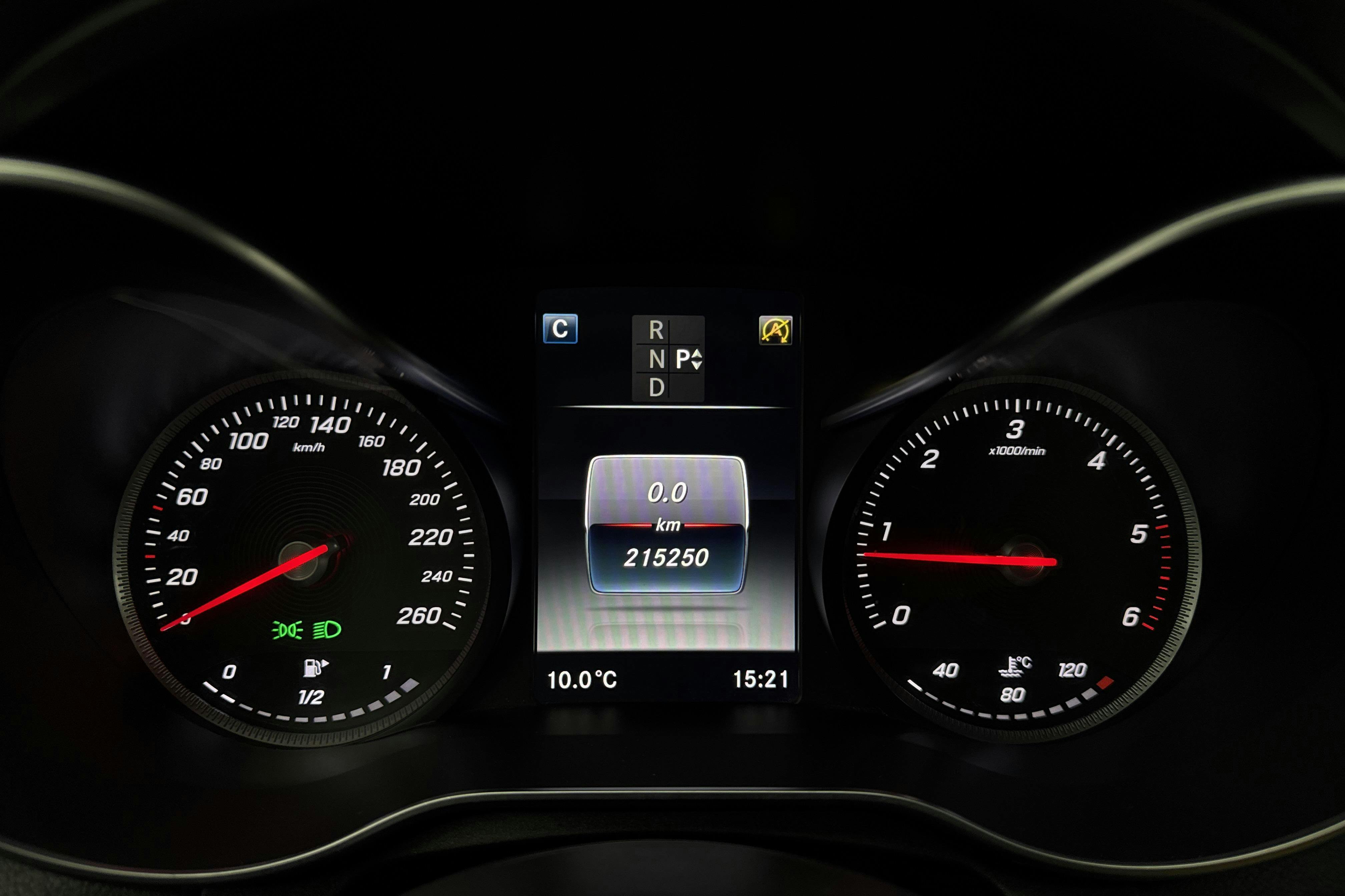 Vehicle Image 10