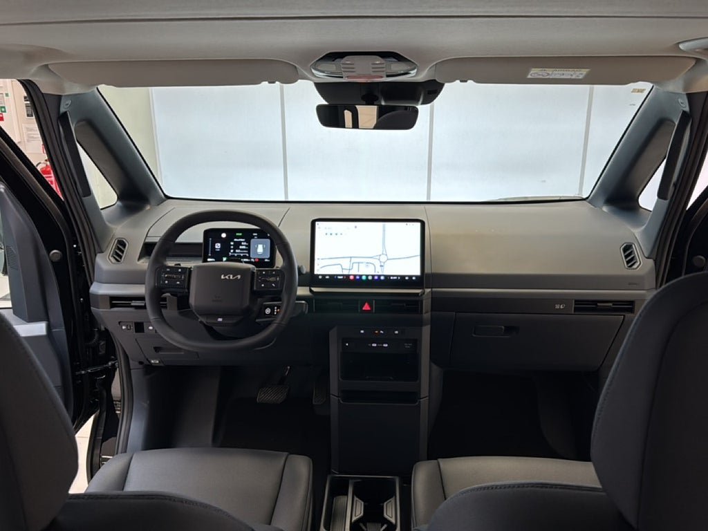 Vehicle Image 26