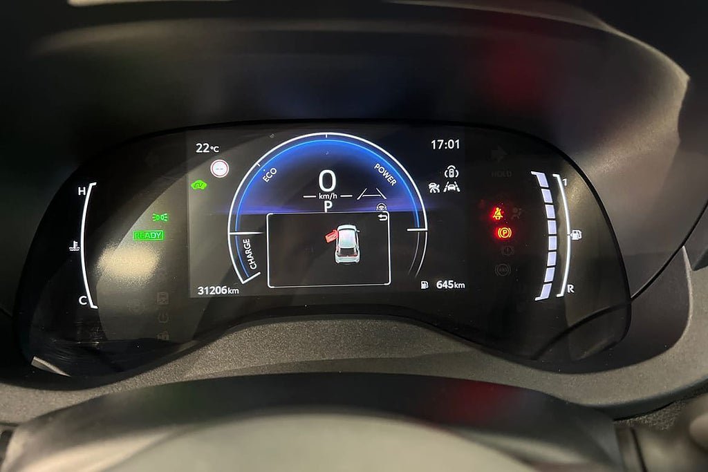 Vehicle Image 16