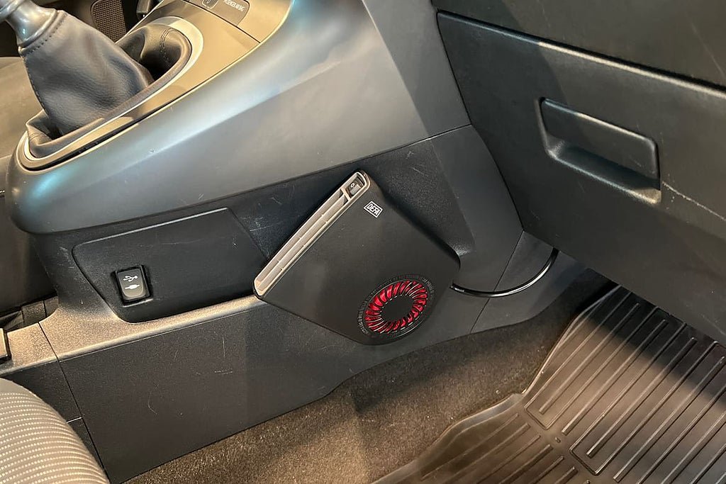 Vehicle Image 23