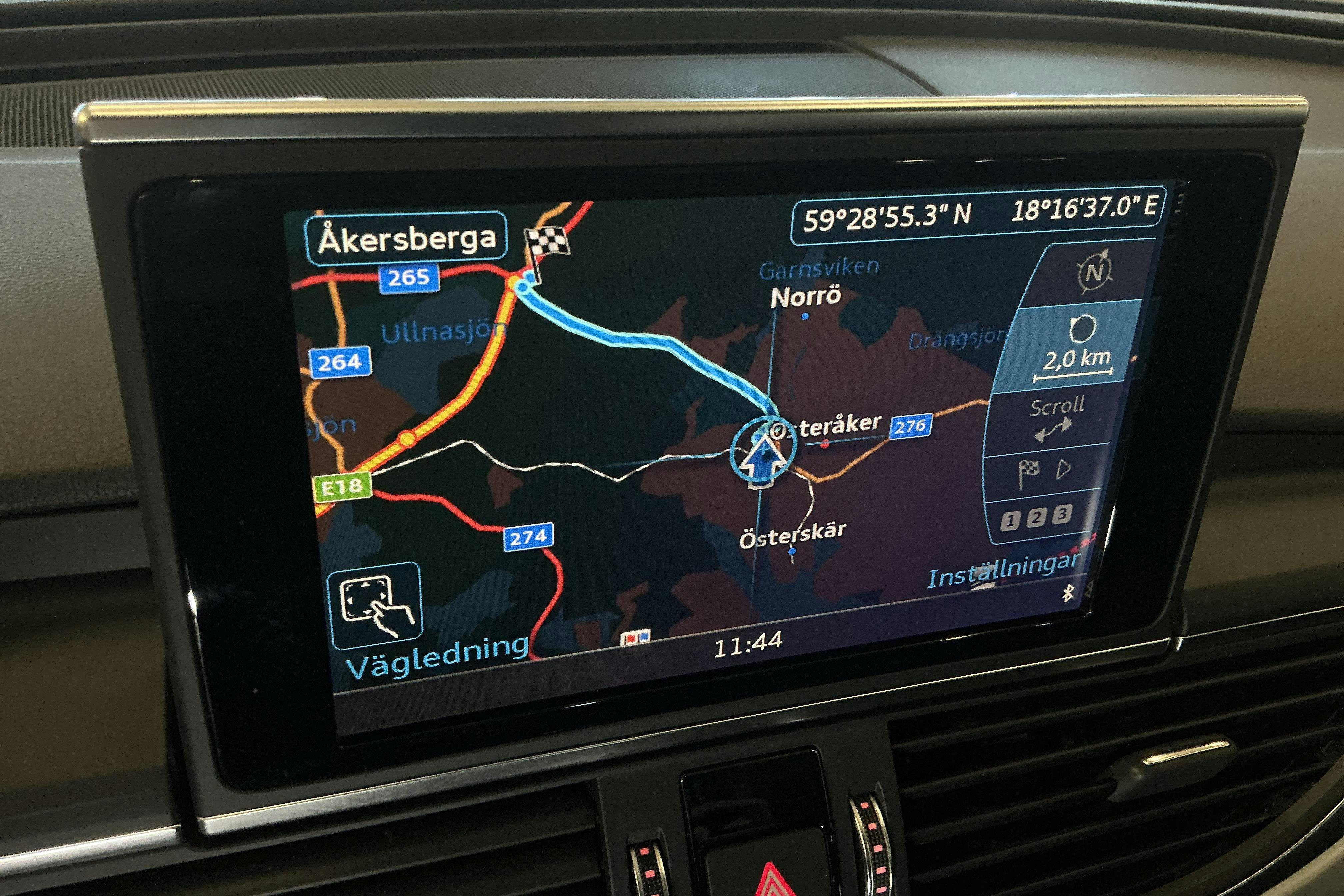 Vehicle Image 11
