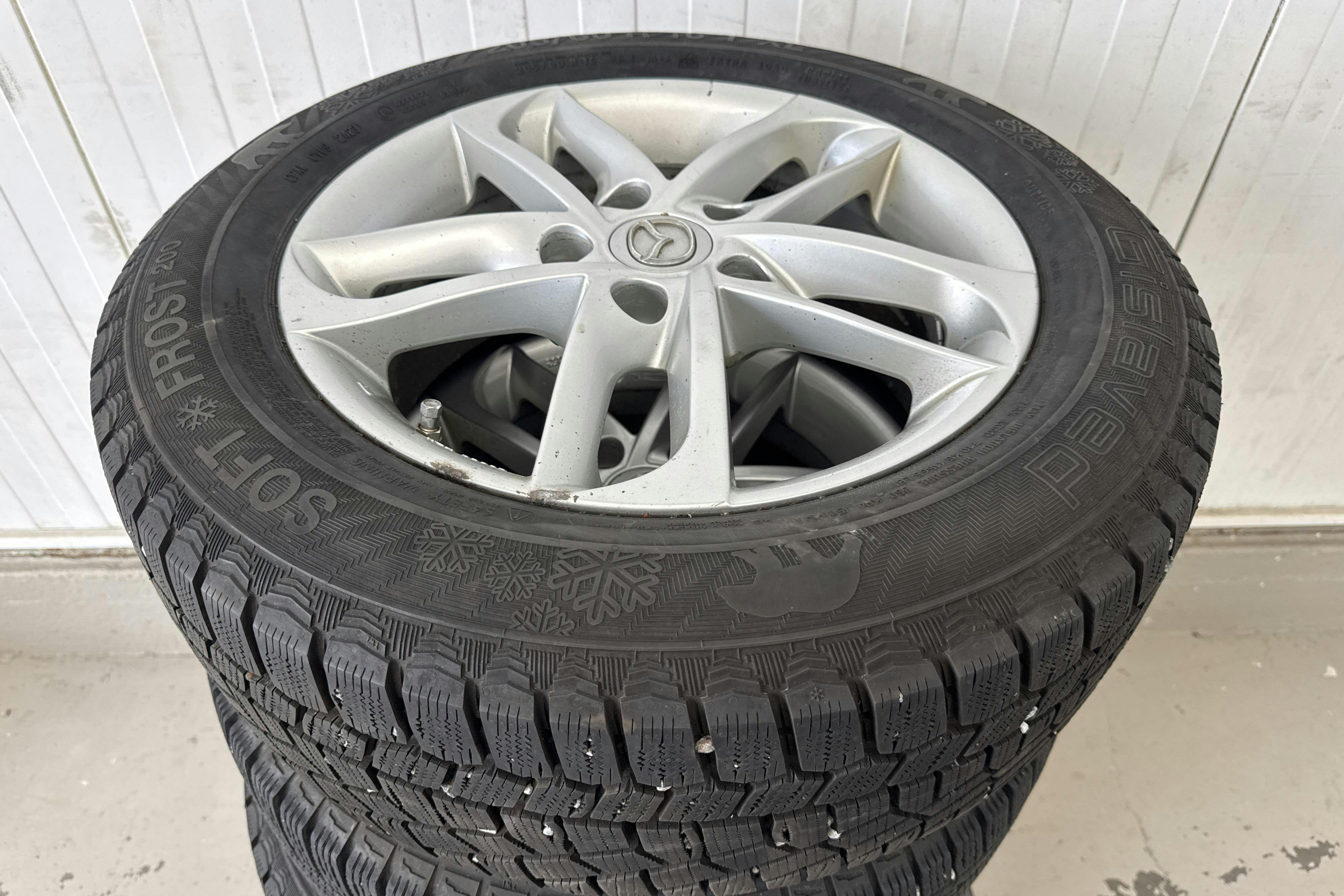 Vehicle Image 15