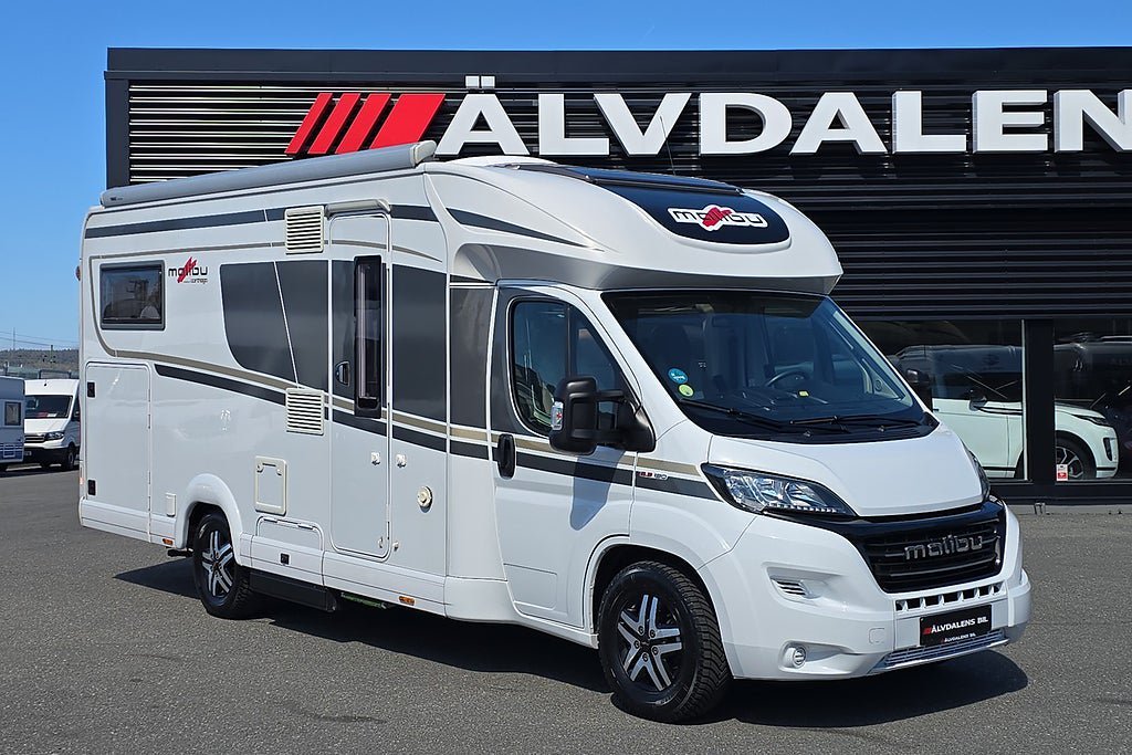 Vehicle Image 37