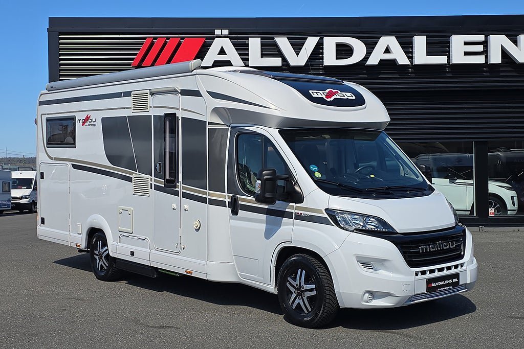 Vehicle Image 38