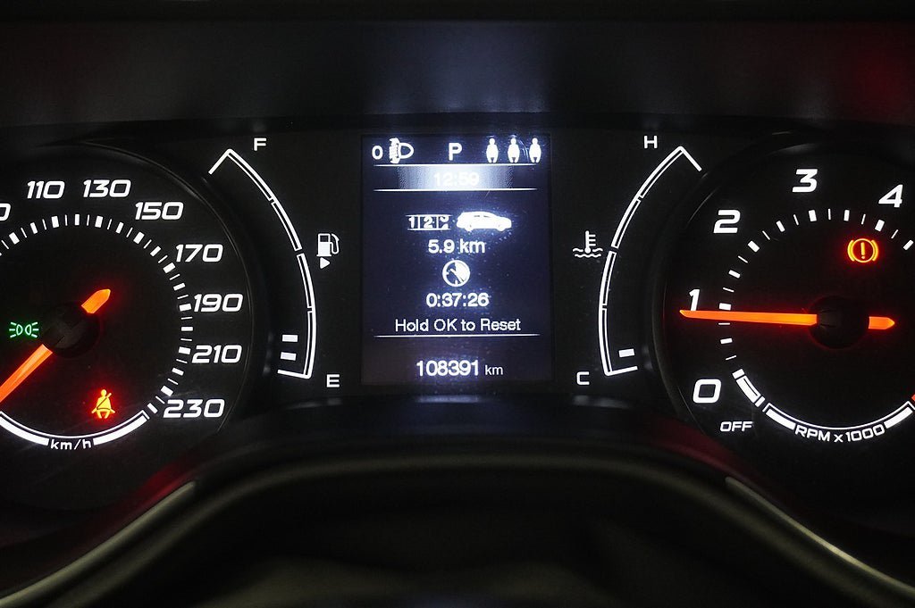 Vehicle Image 6