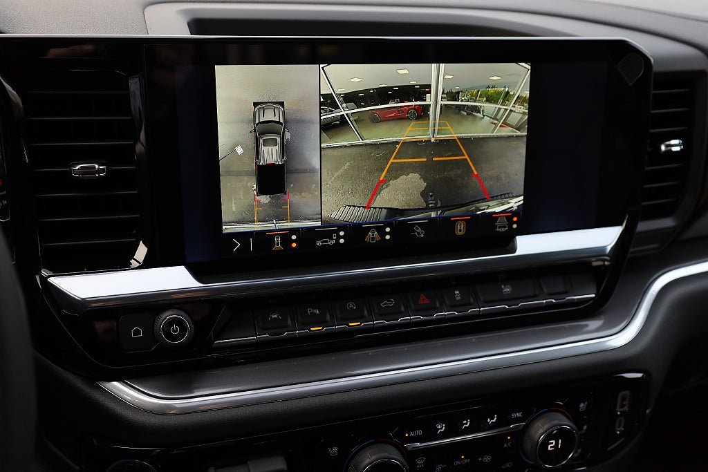Vehicle Image 13