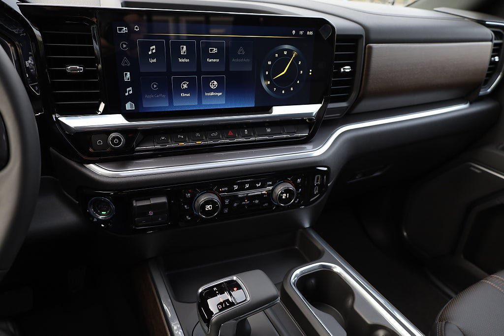 Vehicle Image 14