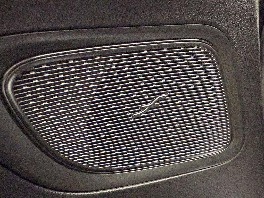Vehicle Image 28