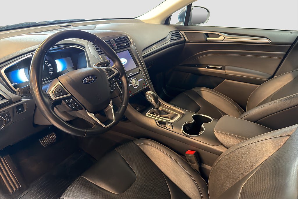 Vehicle Image 18