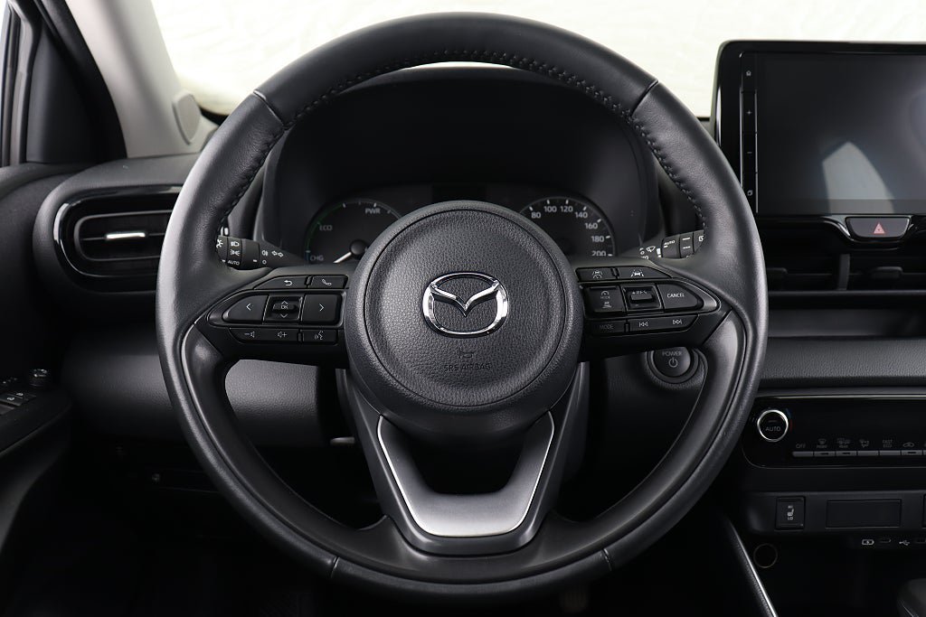 Vehicle Image 15